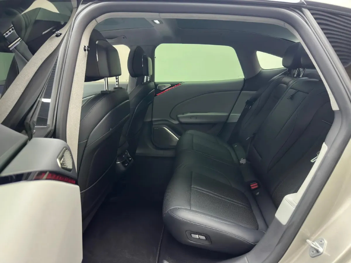 2024 Zeekr 007 BEV 100KWH,autocango,china used car exporter,china ev exporter,chinese used car exporter,chinese used ev exporter