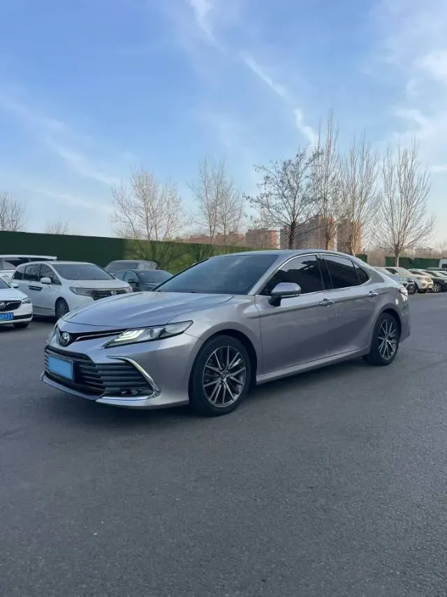 2021 Toyota Camry 2.5L 209HP L4 8AT,autocango,china used car exporter,china ev exporter,chinese used car exporter,chinese used ev exporter