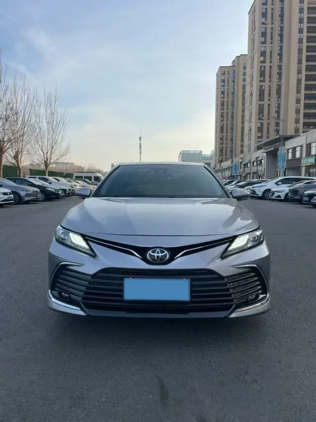 2021 Toyota Camry 2.5L 209HP L4 8AT,autocango,china used car exporter,china ev exporter,chinese used car exporter,chinese used ev exporter