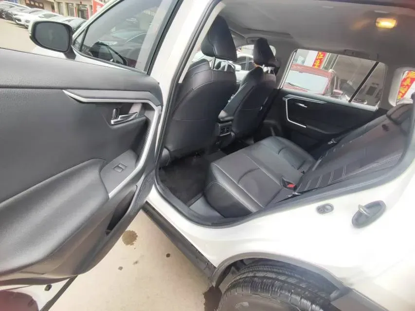 2020 Toyota Wildlander 2.0L 171HP L4 CVT,autocango,china used car exporter,china ev exporter,chinese used car exporter,chinese used ev exporter