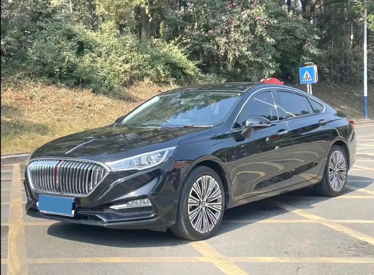 2022 HongQi H5 1.8T 197HP L4 6AT,autocango,china used car exporter,china ev exporter,chinese used car exporter,chinese used ev exporter