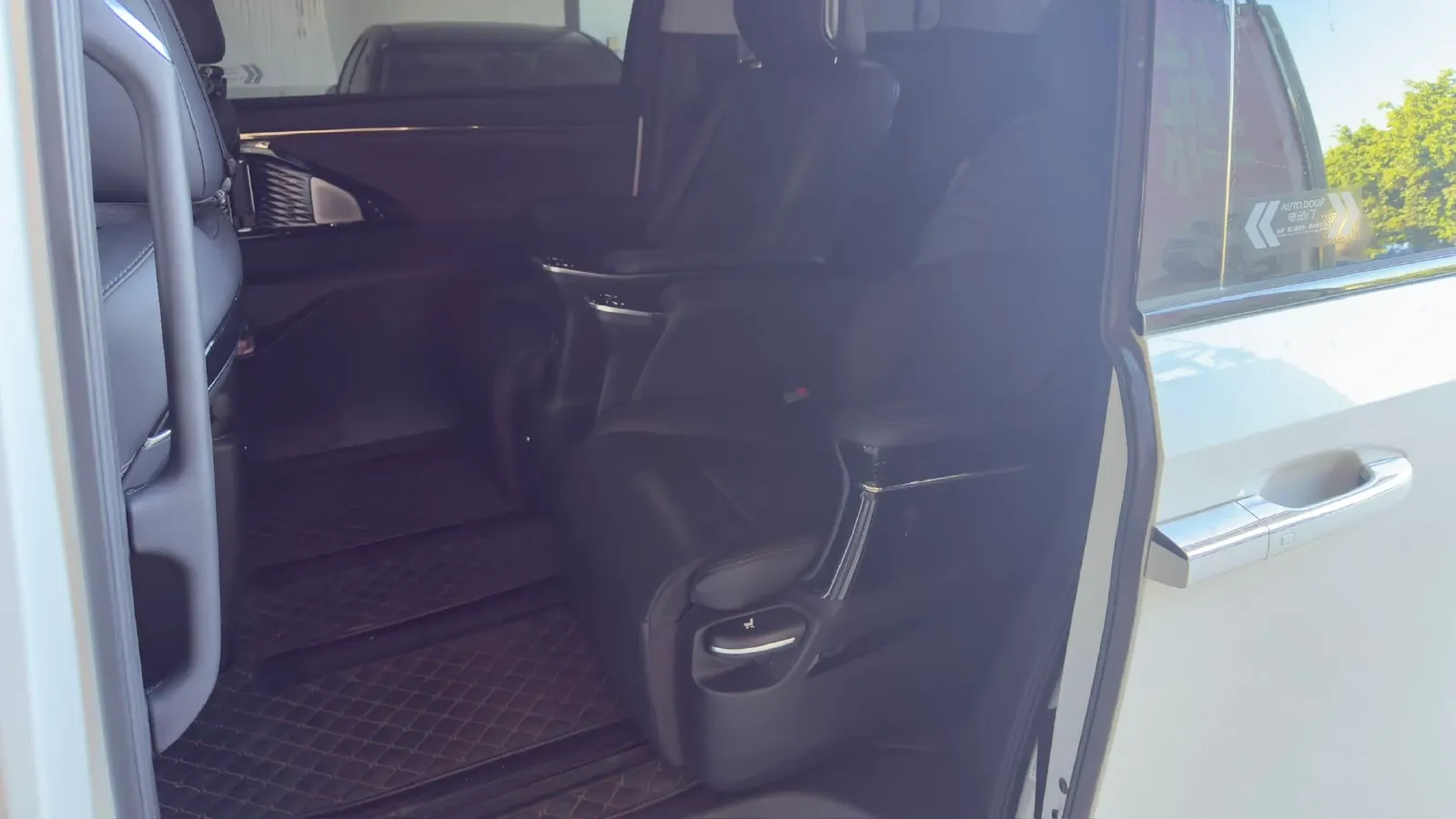 2024 GAC Trumpchi M8 2.0T 252HP L4 8AT,autocango,china used car exporter,china ev exporter,chinese used car exporter,chinese used ev exporter