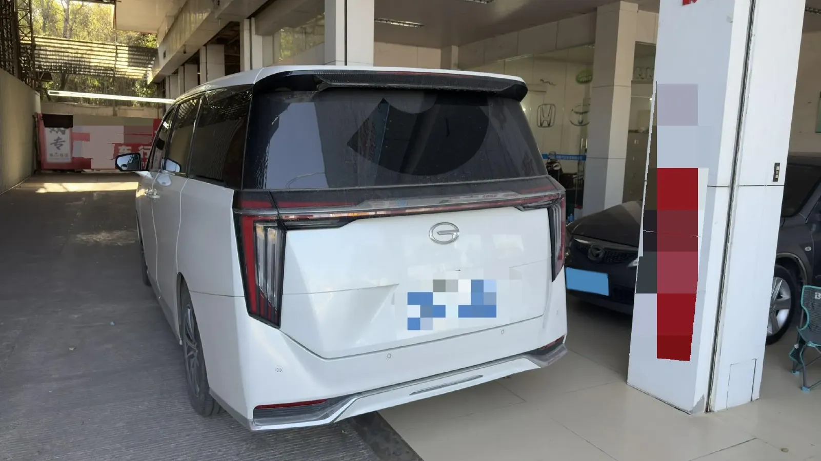 2024 GAC Trumpchi M8 2.0T 252HP L4 8AT,autocango,china used car exporter,china ev exporter,chinese used car exporter,chinese used ev exporter