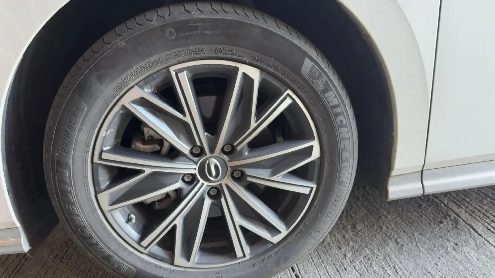 2024 GAC Trumpchi M8 2.0T 252HP L4 8AT,autocango,china used car exporter,china ev exporter,chinese used car exporter,chinese used ev exporter