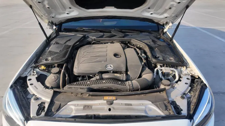 2020 Mercedes-Benz C Class 1.5T 184HP L4 9AT,autocango,china used car exporter,china ev exporter,chinese used car exporter,chinese used ev exporter