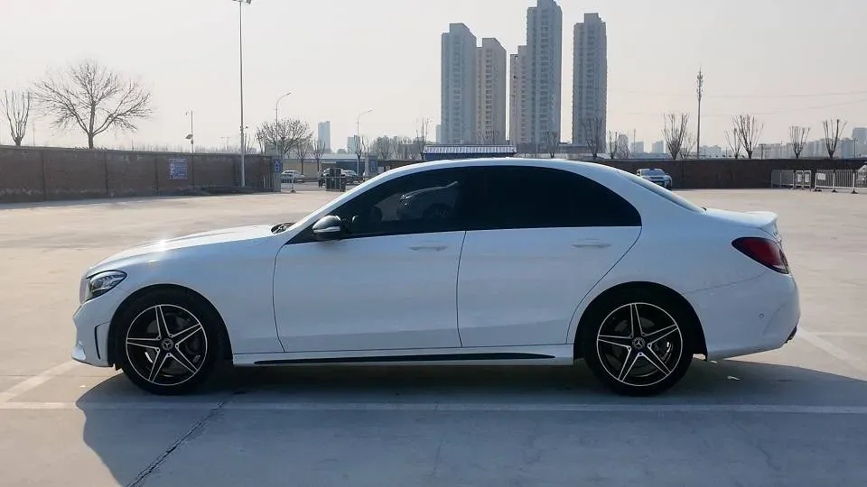 2020 Mercedes-Benz C Class 1.5T 184HP L4 9AT,autocango,china used car exporter,china ev exporter,chinese used car exporter,chinese used ev exporter