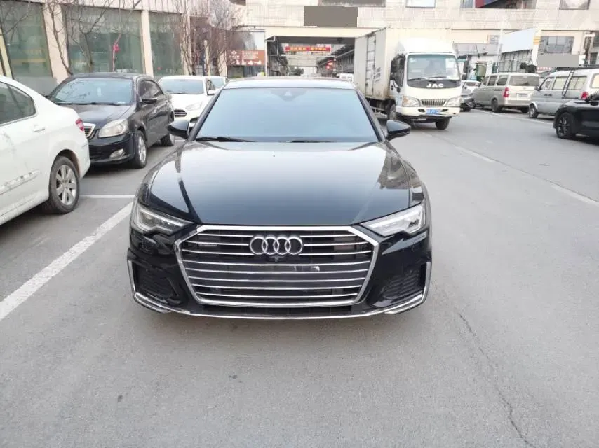 2021 Audi A6L 2.0T 190HP L4 7DCT,autocango,china used car exporter,china ev exporter,chinese used car exporter,chinese used ev exporter