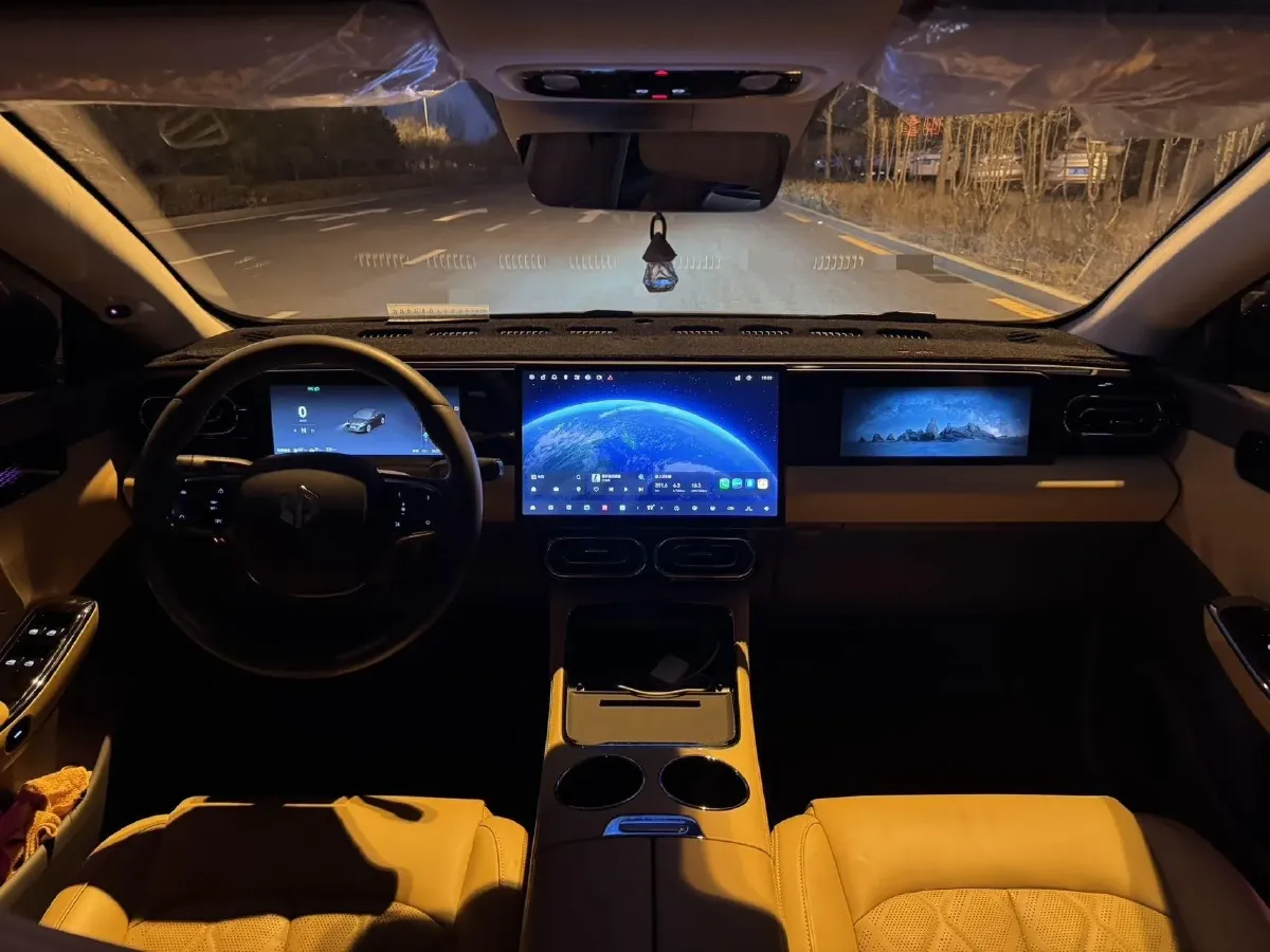 2024 Leapmotor C01 1.5L 95HP L4 REEV 30.1KWH,autocango,china used car exporter,china ev exporter,chinese used car exporter,chinese used ev exporter