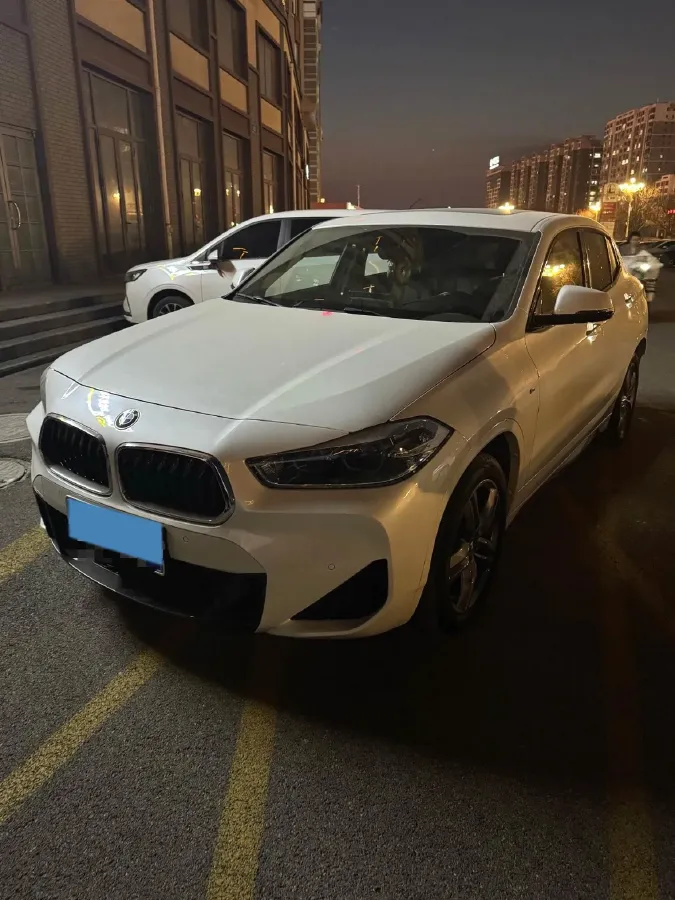 2021 BMW X2 2.0T 192HP L4 7DCT,autocango,china used car exporter,china ev exporter,chinese used car exporter,chinese used ev exporter