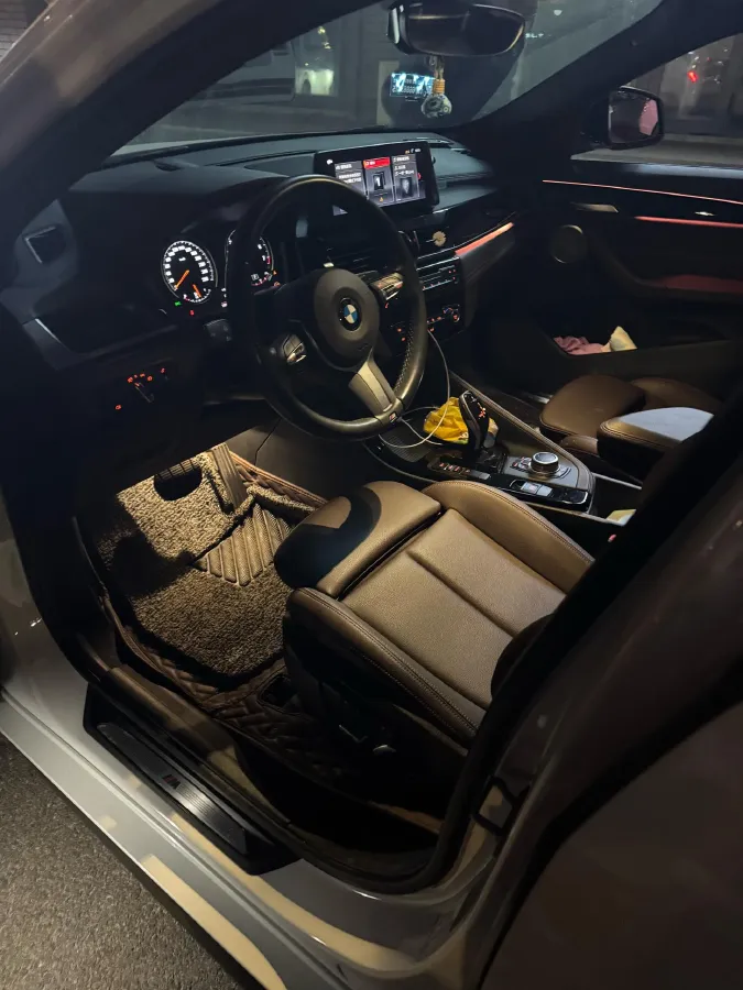 2021 BMW X2 2.0T 192HP L4 7DCT,autocango,china used car exporter,china ev exporter,chinese used car exporter,chinese used ev exporter