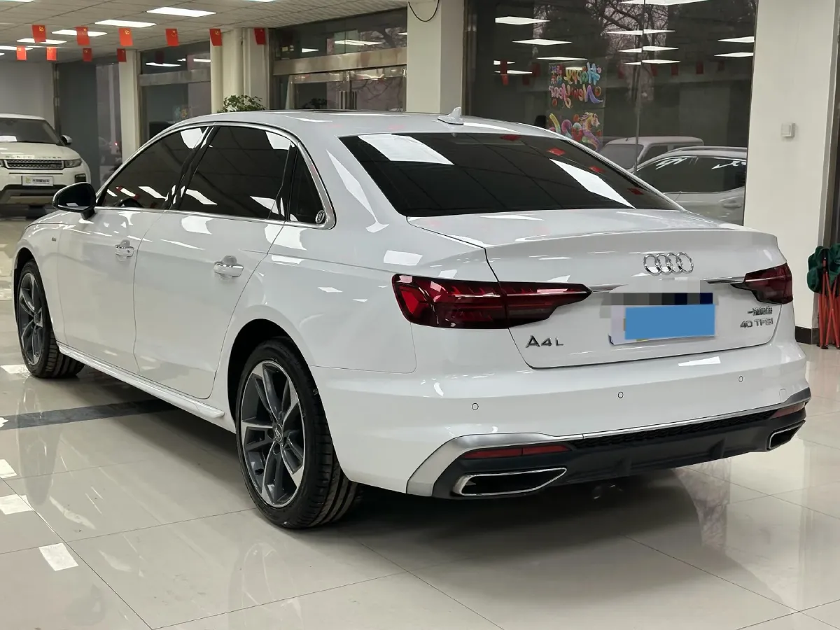 2020 Audi A4L 2.0T 190HP L4 7DCT,autocango,china used car exporter,china ev exporter,chinese used car exporter,chinese used ev exporter