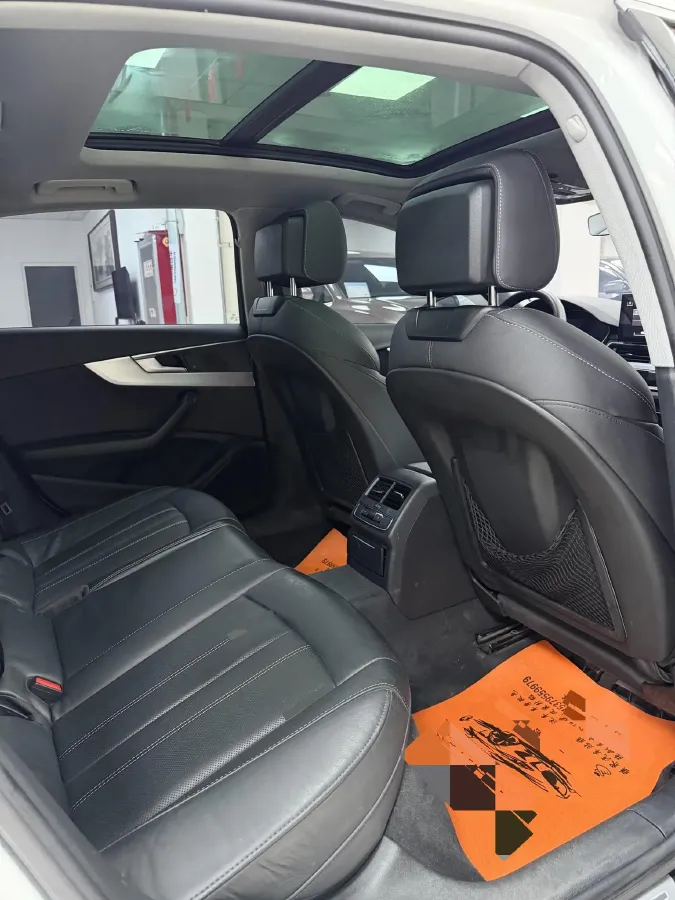 2020 Audi A4L 2.0T 190HP L4 7DCT,autocango,china used car exporter,china ev exporter,chinese used car exporter,chinese used ev exporter