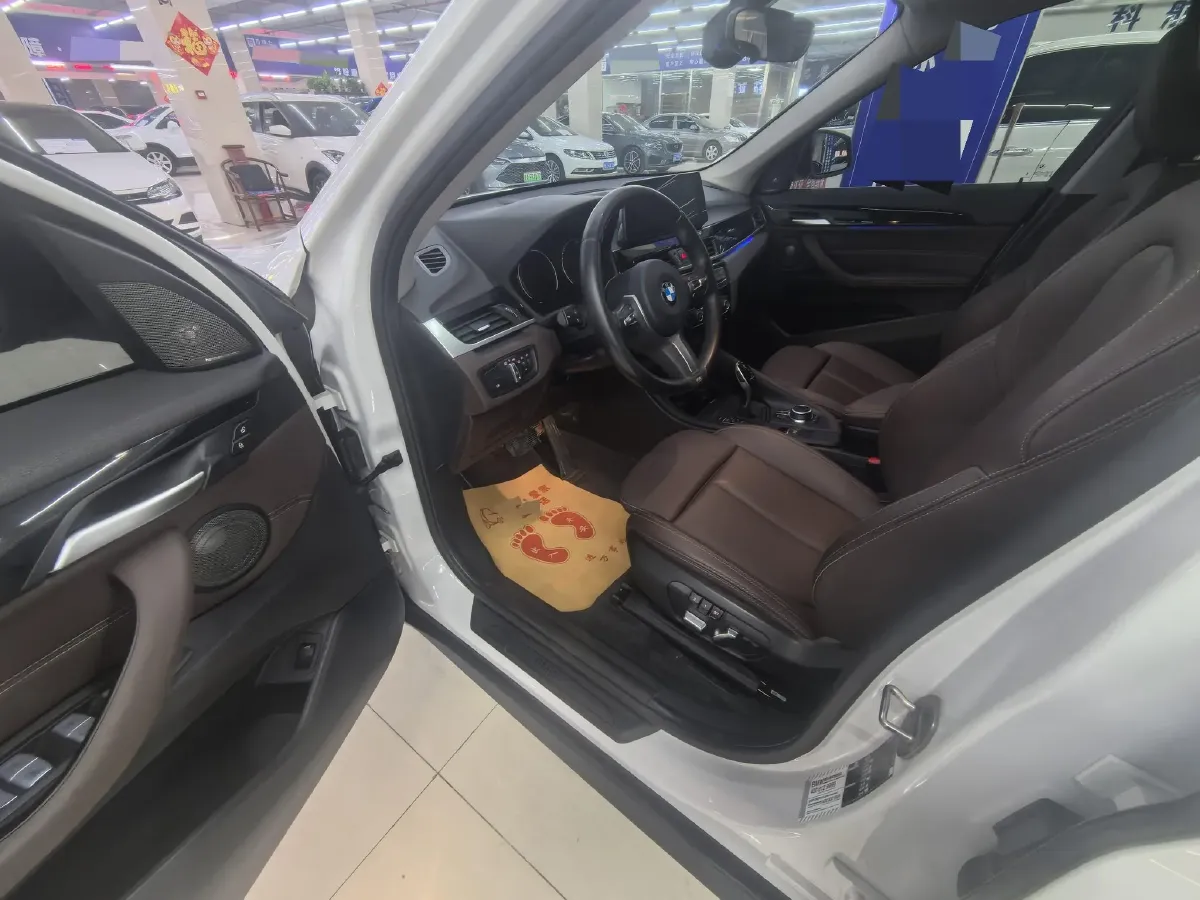 2022 BMW X1 2.0T 192HP L4 7DCT,autocango,china used car exporter,china ev exporter,chinese used car exporter,chinese used ev exporter