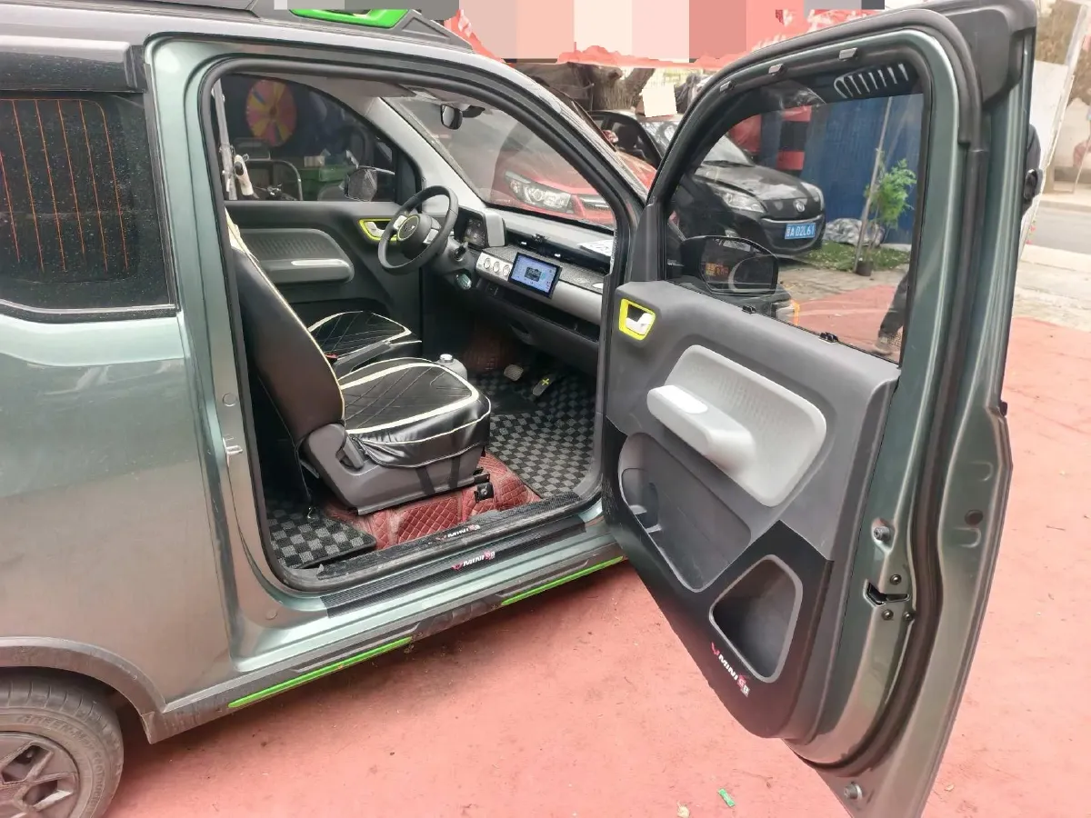 2022 WuLing HongGuang MINI EV BEV 26.5KWH,autocango,china used car exporter,china ev exporter,chinese used car exporter,chinese used ev exporter