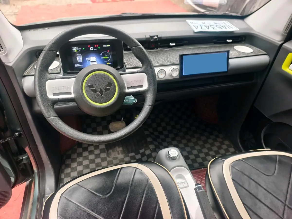 2022 WuLing HongGuang MINI EV BEV 26.5KWH,autocango,china used car exporter,china ev exporter,chinese used car exporter,chinese used ev exporter