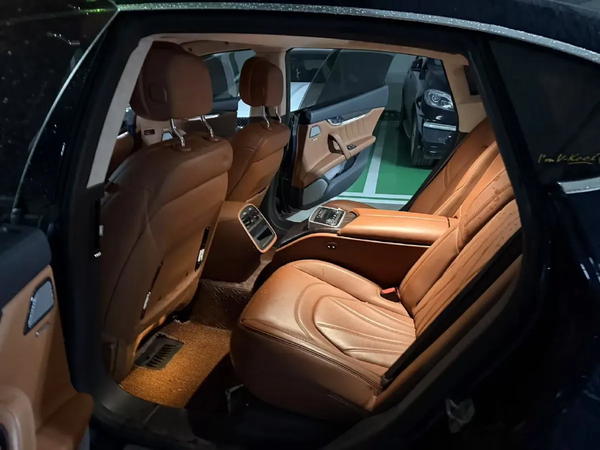 2018 Maserati Quattroporte 3.0T 350HP V6 8AT,autocango,china used car exporter,china ev exporter,chinese used car exporter,chinese used ev exporter