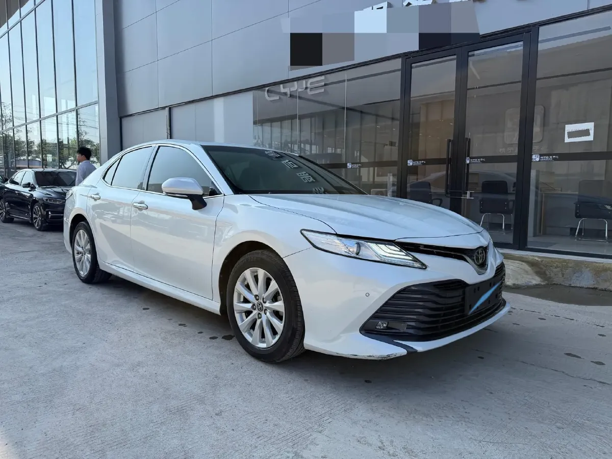 2019 Toyota Camry 2.0L 178HP L4 CVT,autocango,china used car exporter,china ev exporter,chinese used car exporter,chinese used ev exporter