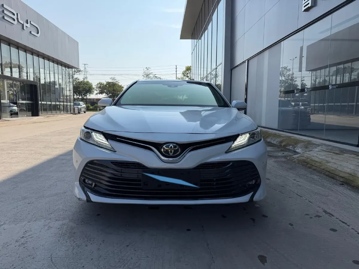 2019 Toyota Camry 2.0L 178HP L4 CVT,autocango,china used car exporter,china ev exporter,chinese used car exporter,chinese used ev exporter