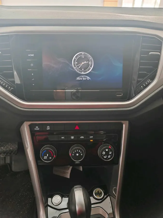 2022 Volkswagen T-Roc 1.4T 150HP L4 7DCT,autocango,china used car exporter,china ev exporter,chinese used car exporter,chinese used ev exporter