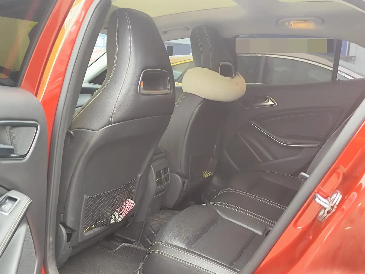 2018 Mercedes-Benz GLA Class 2.0T 184HP L4 7DCT,autocango,china used car exporter,china ev exporter,chinese used car exporter,chinese used ev exporter