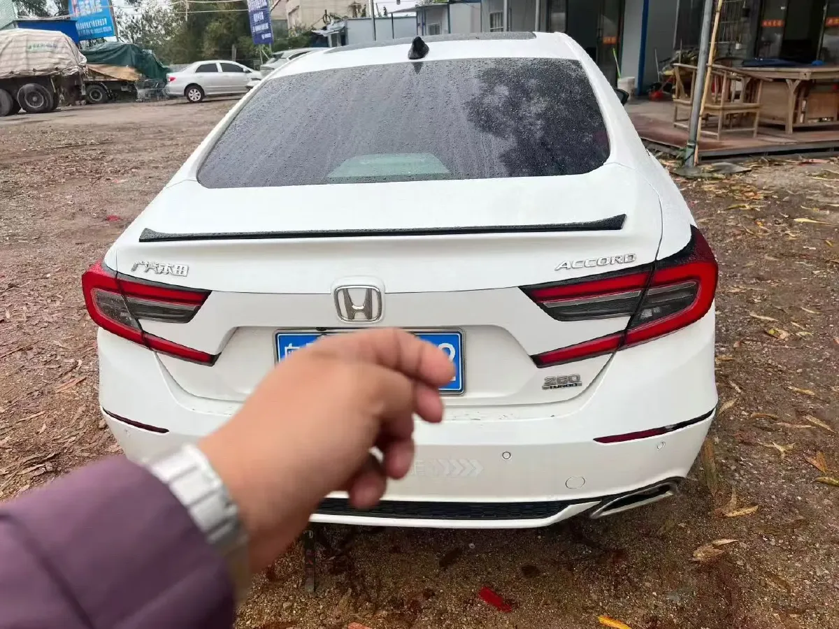 2022 Honda Accord 1.5T 194HP L4 CVT,autocango,china used car exporter,china ev exporter,chinese used car exporter,chinese used ev exporter