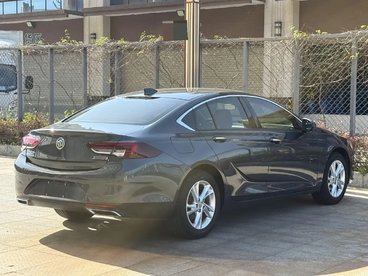 2020 Buick Regal 1.5T 169HP L4 9AT,autocango,china used car exporter,china ev exporter,chinese used car exporter,chinese used ev exporter