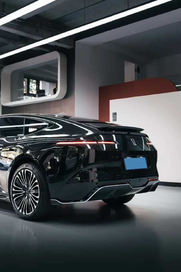 2025 Avatr 12 BEV,autocango,china used car exporter,china ev exporter,chinese used car exporter,chinese used ev exporter