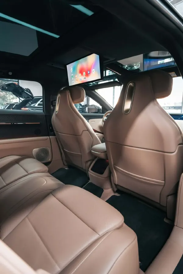 2025 Avatr 12 BEV,autocango,china used car exporter,china ev exporter,chinese used car exporter,chinese used ev exporter