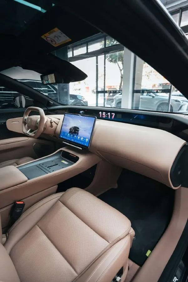 2025 Avatr 12 BEV,autocango,china used car exporter,china ev exporter,chinese used car exporter,chinese used ev exporter