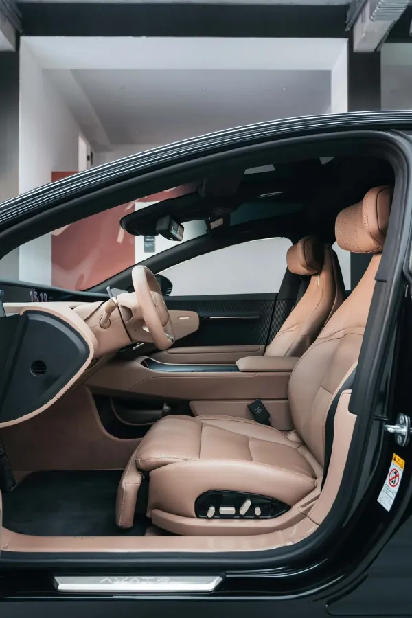 2025 Avatr 12 BEV,autocango,china used car exporter,china ev exporter,chinese used car exporter,chinese used ev exporter