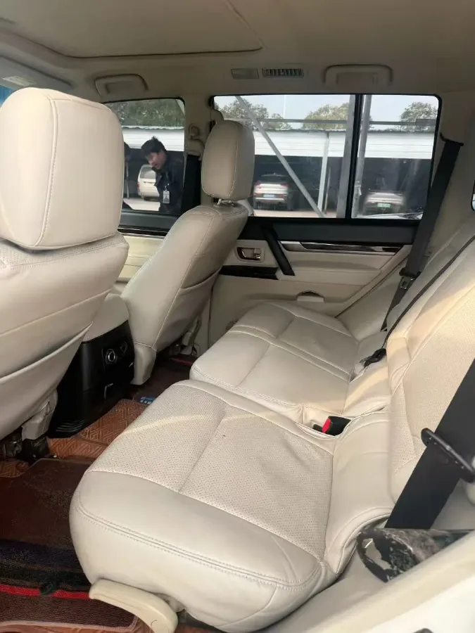 2017 Honda Jade 1.8L 141HP L4 5AT,autocango,china used car exporter,china ev exporter,chinese used car exporter,chinese used ev exporter