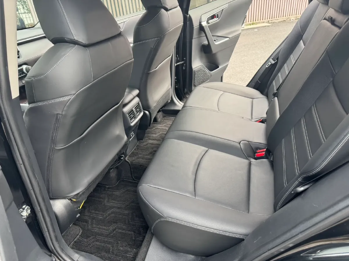 2020 Toyota RAV4 2.0L 171HP L4 CVT,autocango,china used car exporter,china ev exporter,chinese used car exporter,chinese used ev exporter