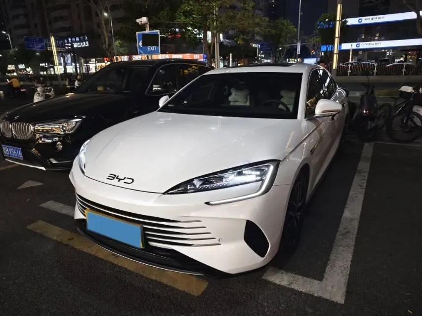 2023 BYD Seal 1.5L 110HP L4 E-CVT PHEV 17.6KWH,autocango,china used car exporter,china ev exporter,chinese used car exporter,chinese used ev exporter