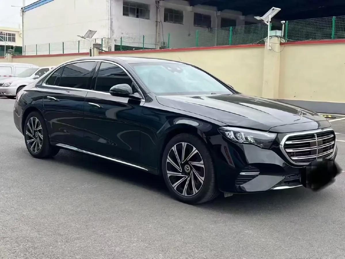 2025 Mercedes-Benz E Class 2.0T 258HP L4 9AT,autocango,china used car exporter,china ev exporter,chinese used car exporter,chinese used ev exporter