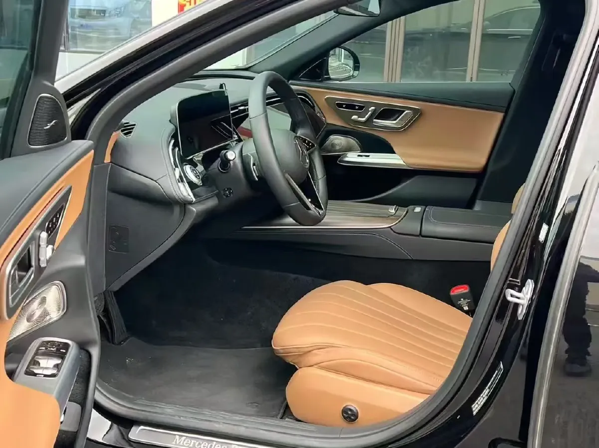 2025 Mercedes-Benz E Class 2.0T 258HP L4 9AT,autocango,china used car exporter,china ev exporter,chinese used car exporter,chinese used ev exporter