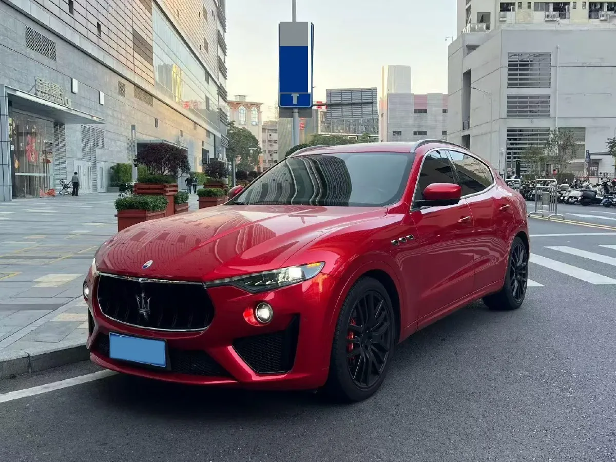 2019 Maserati Levante 3.8T 550HP V8 8AT,autocango,china used car exporter,china ev exporter,chinese used car exporter,chinese used ev exporter