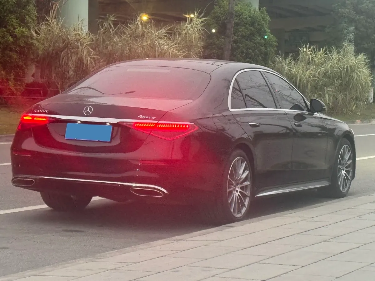 2022 Mercedes-Benz S Class 2.5T 367HP L6 9AT,autocango,china used car exporter,china ev exporter,chinese used car exporter,chinese used ev exporter