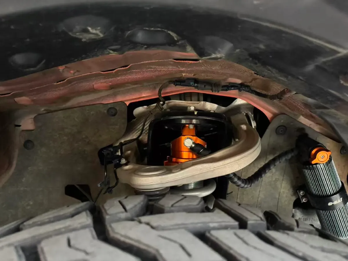 2025 Tank 300 2.0T 227HP L4 9AT,autocango,china used car exporter,china ev exporter,chinese used car exporter,chinese used ev exporter