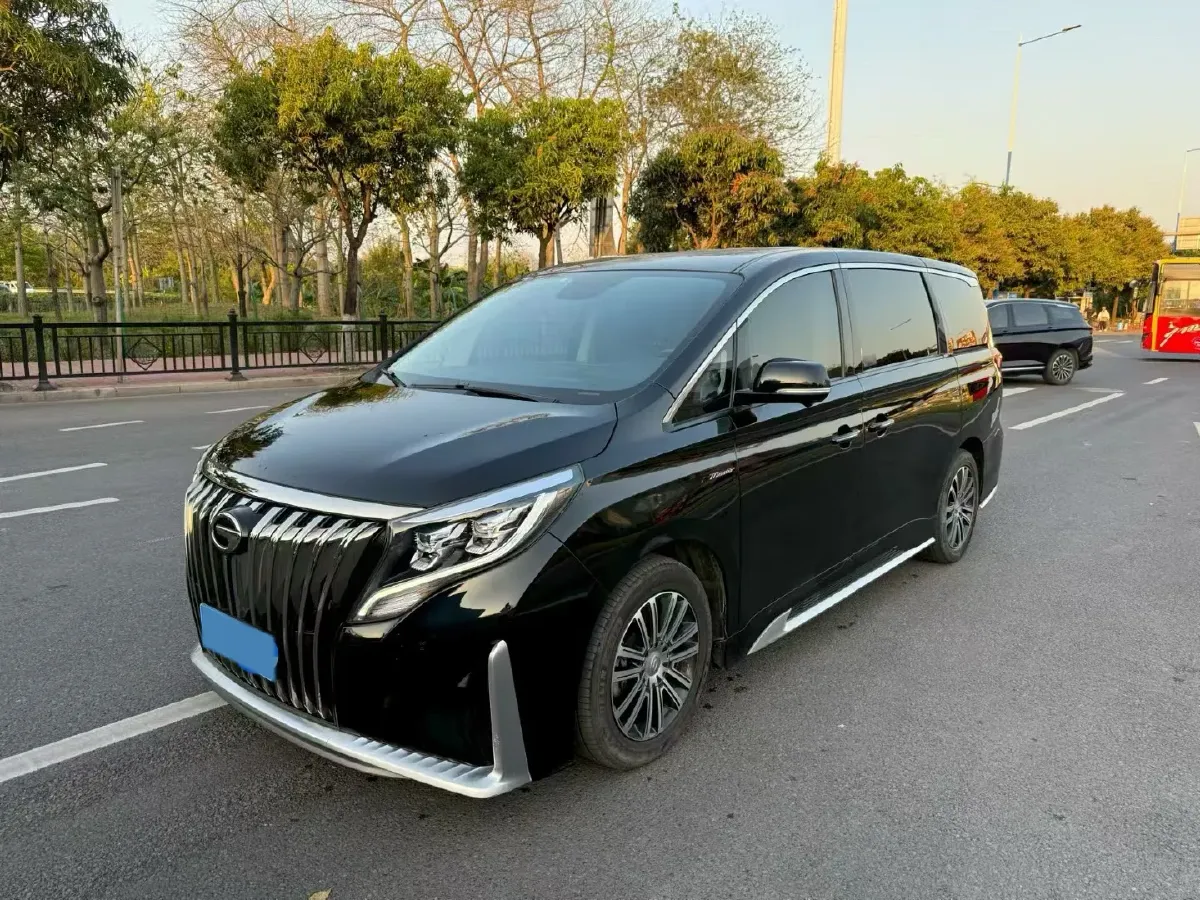 2023 GAC Trumpchi M8 2.0T 252HP L4 8AT,autocango,china used car exporter,china ev exporter,chinese used car exporter,chinese used ev exporter