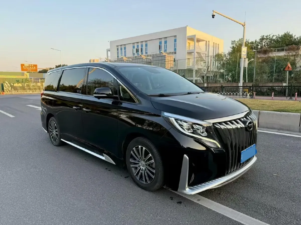 2023 GAC Trumpchi M8 2.0T 252HP L4 8AT,autocango,china used car exporter,china ev exporter,chinese used car exporter,chinese used ev exporter