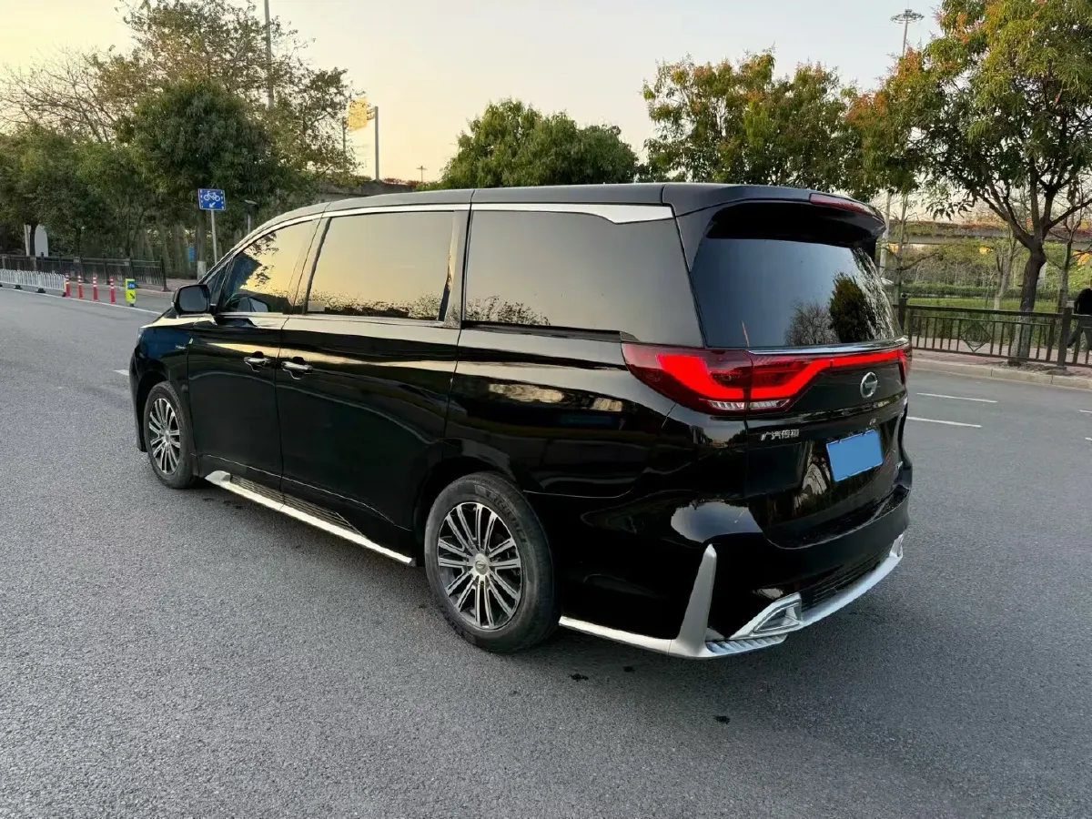 2023 GAC Trumpchi M8 2.0T 252HP L4 8AT,autocango,china used car exporter,china ev exporter,chinese used car exporter,chinese used ev exporter