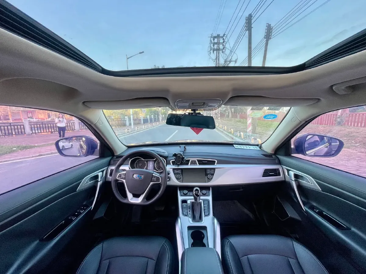 2017 Bestune X80 2.0L 147HP L4 6AT,autocango,china used car exporter,china ev exporter,chinese used car exporter,chinese used ev exporter