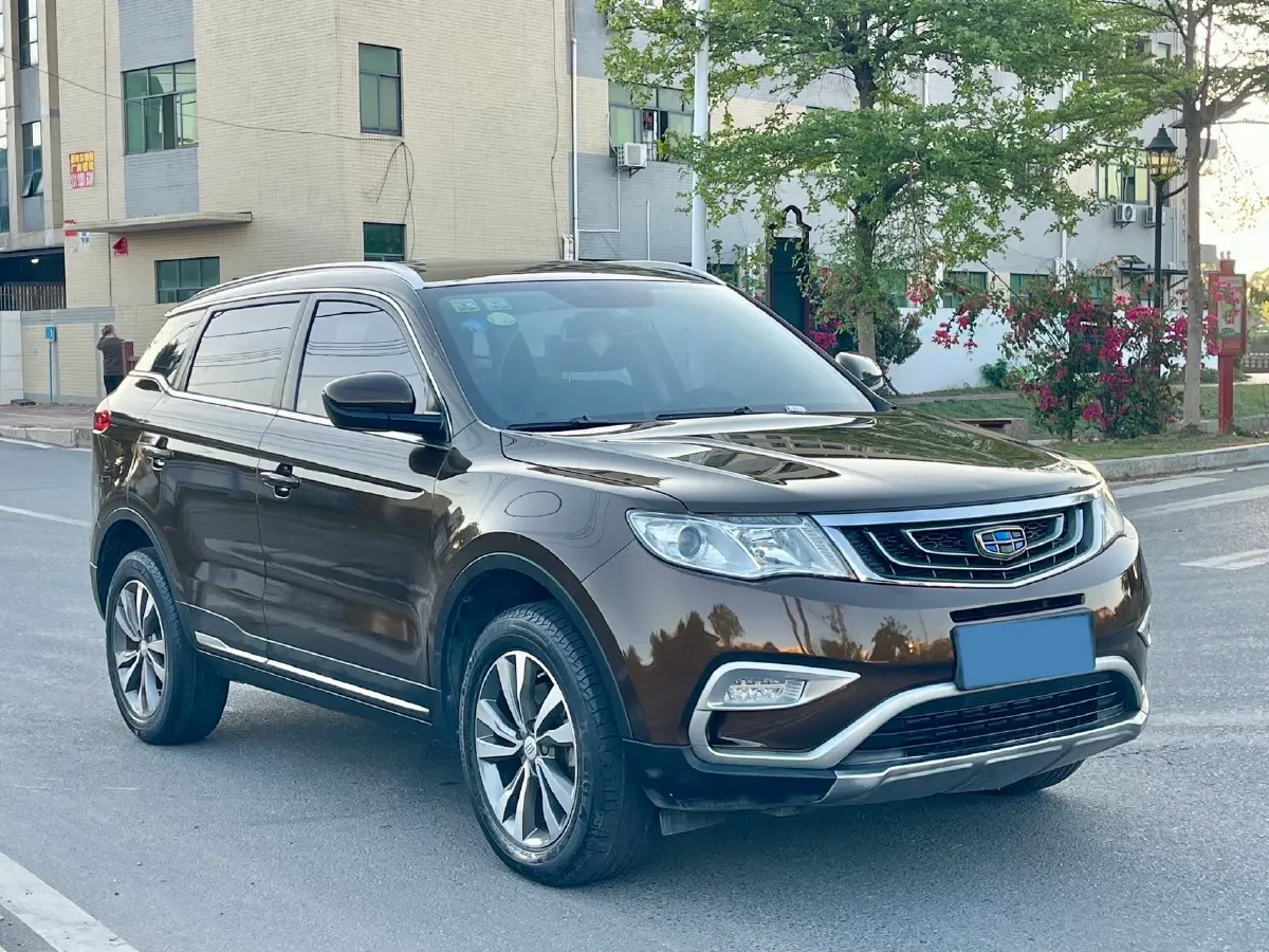 2017 Bestune X80 2.0L 147HP L4 6AT,autocango,china used car exporter,china ev exporter,chinese used car exporter,chinese used ev exporter