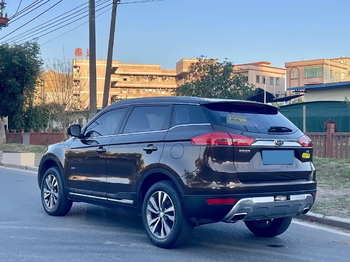 2017 Bestune X80 2.0L 147HP L4 6AT,autocango,china used car exporter,china ev exporter,chinese used car exporter,chinese used ev exporter