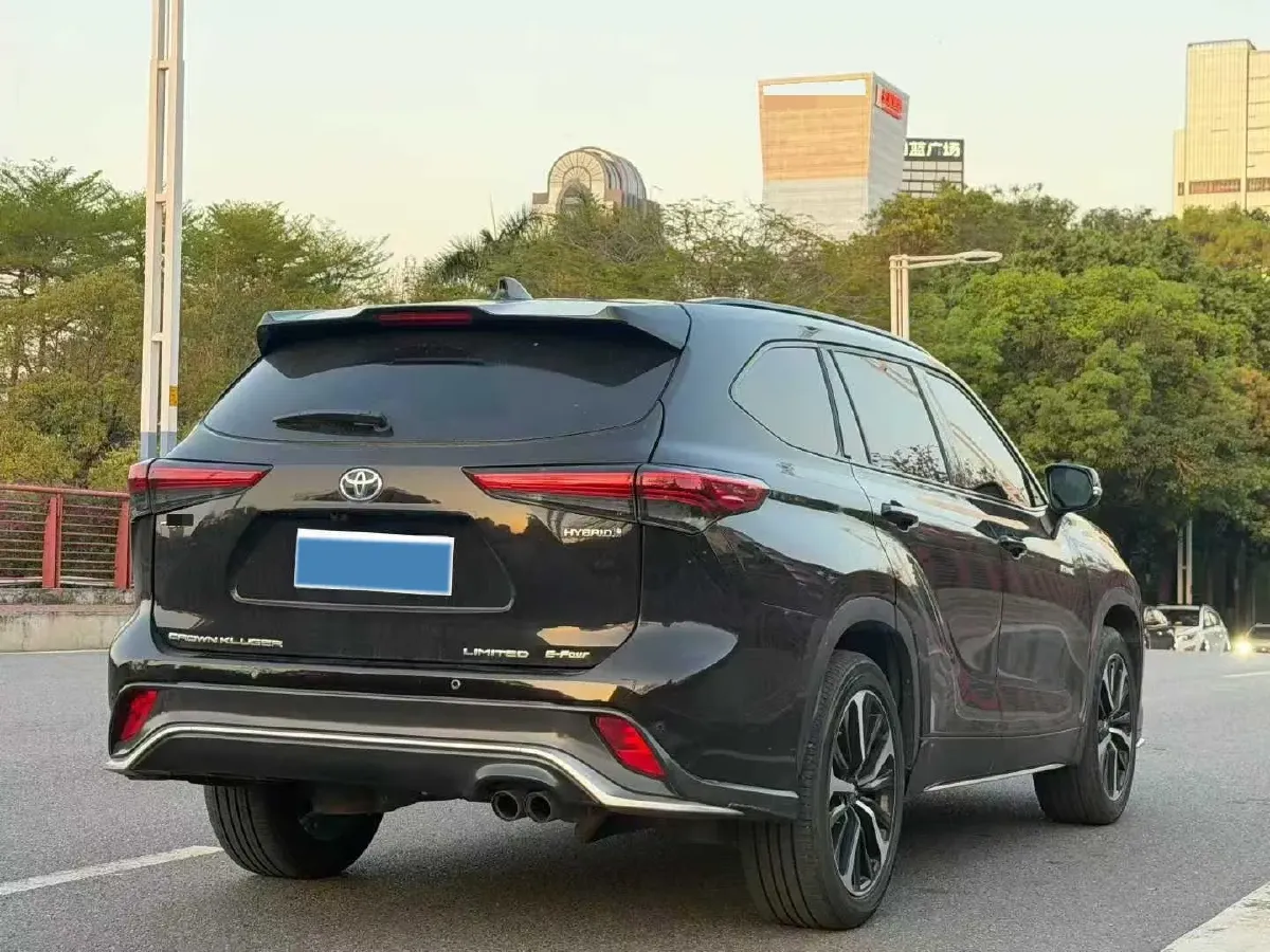 2022 Toyota Crown Kluger 2.5L 192HP L4 E-CVT Hybrid,autocango,china used car exporter,china ev exporter,chinese used car exporter,chinese used ev exporter