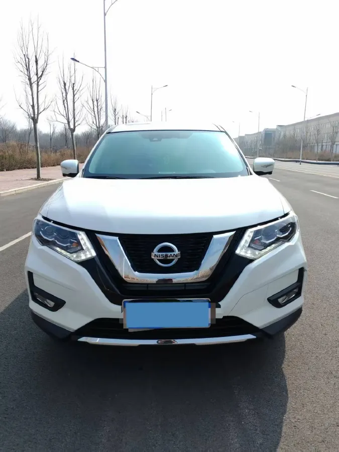 2023 Nissan X-Trail 2.0L 151HP L4 CVT,autocango,china used car exporter,china ev exporter,chinese used car exporter,chinese used ev exporter