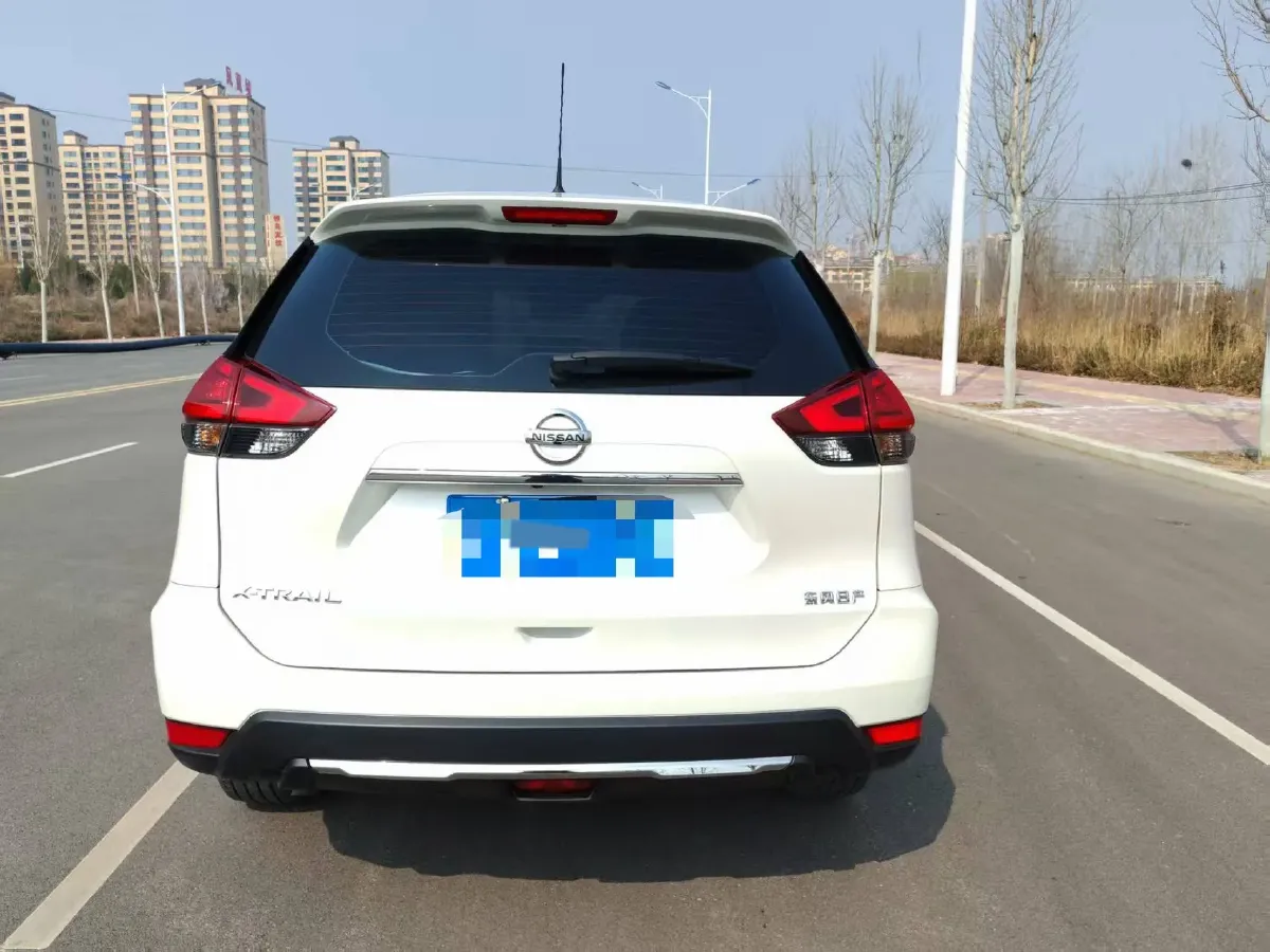 2023 Nissan X-Trail 2.0L 151HP L4 CVT,autocango,china used car exporter,china ev exporter,chinese used car exporter,chinese used ev exporter