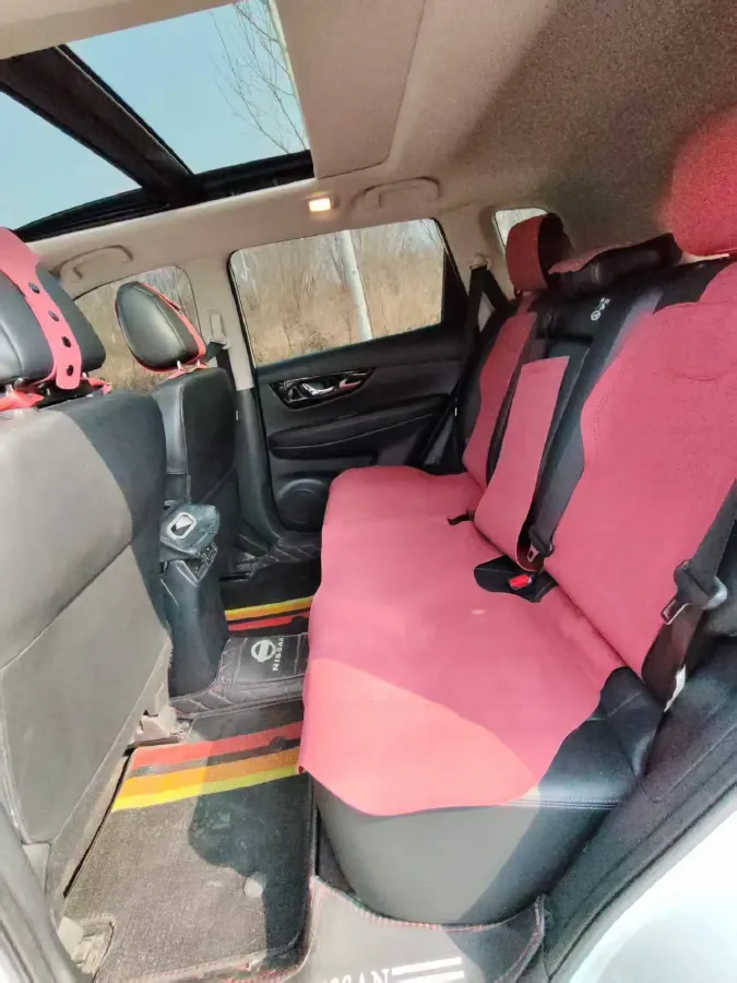 2023 Nissan X-Trail 2.0L 151HP L4 CVT,autocango,china used car exporter,china ev exporter,chinese used car exporter,chinese used ev exporter