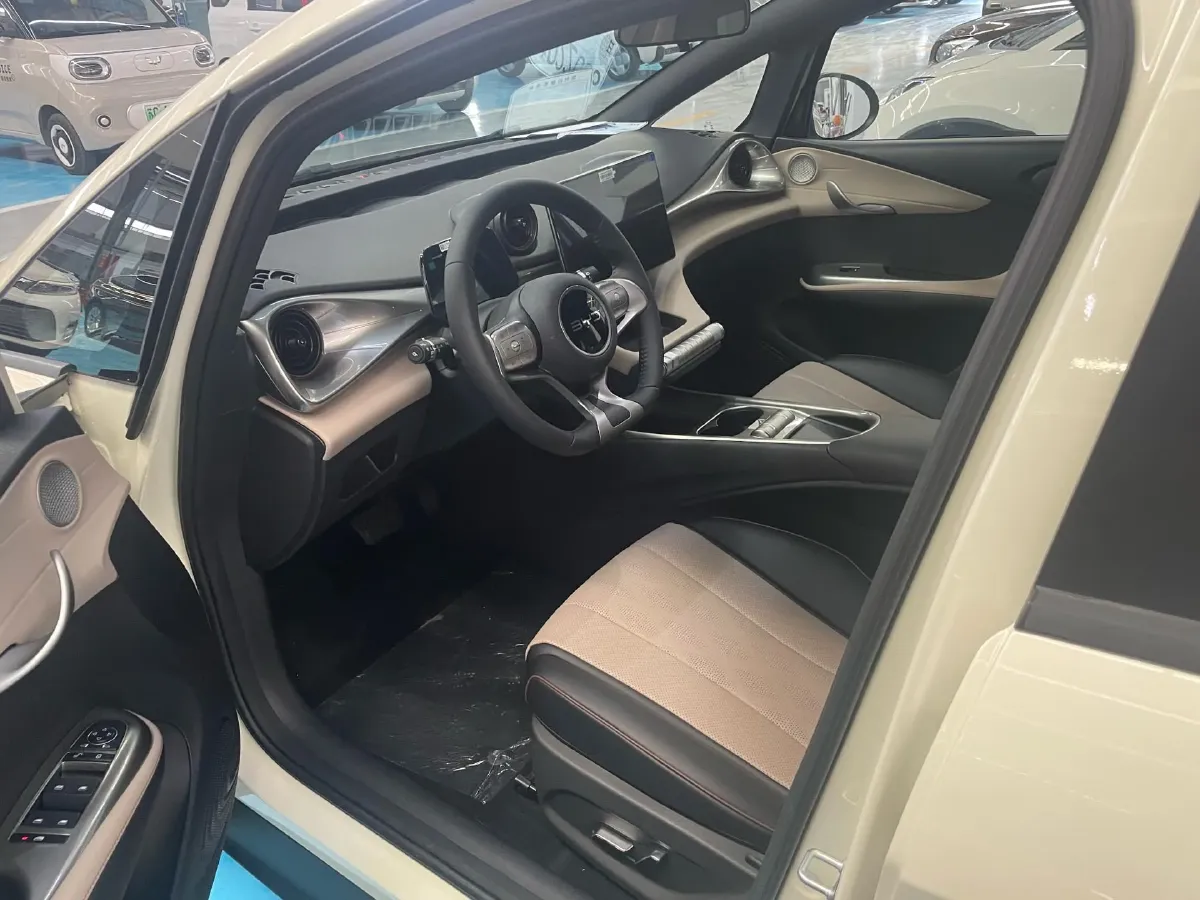 2025 BYD Dolphin BEV 44.928KWH,autocango,china used car exporter,china ev exporter,chinese used car exporter,chinese used ev exporter