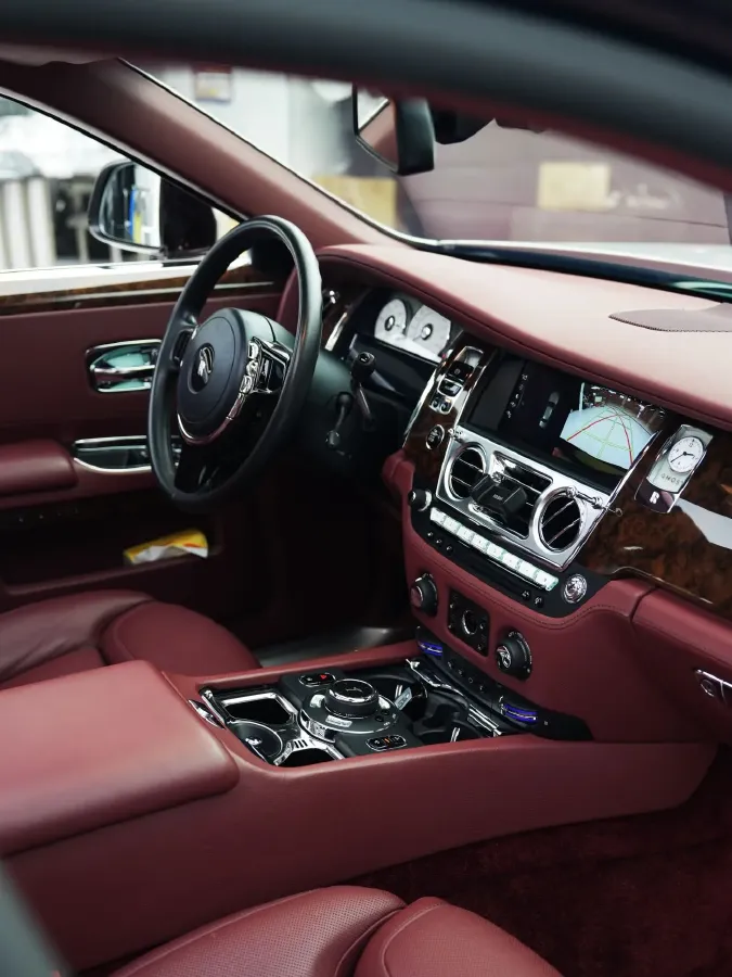 2018 Rolls-Royce Ghost 6.6T 571HP V12 8AT,autocango,china used car exporter,china ev exporter,chinese used car exporter,chinese used ev exporter